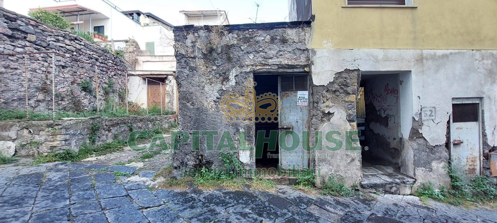 Box o garage in vendita a Ottaviano