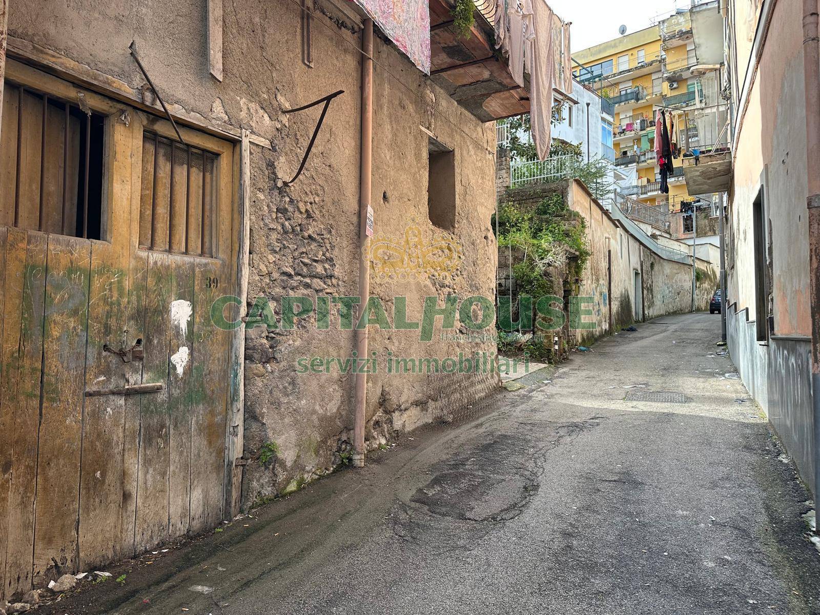 Box o garage in vendita a Ottaviano