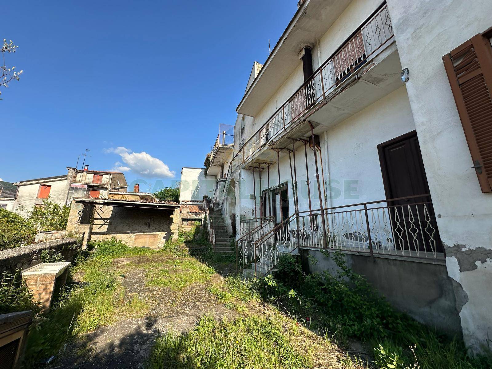 Casa Multifamiliare in vendita a Domicella, Casola