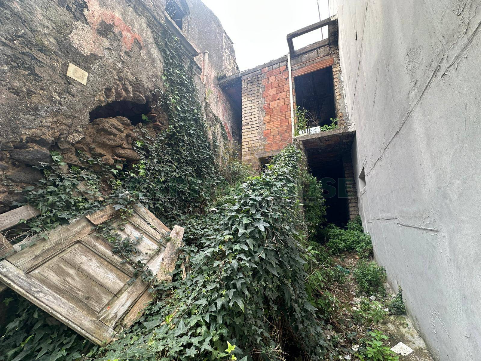 Rudere in vendita a San Giuseppe Vesuviano