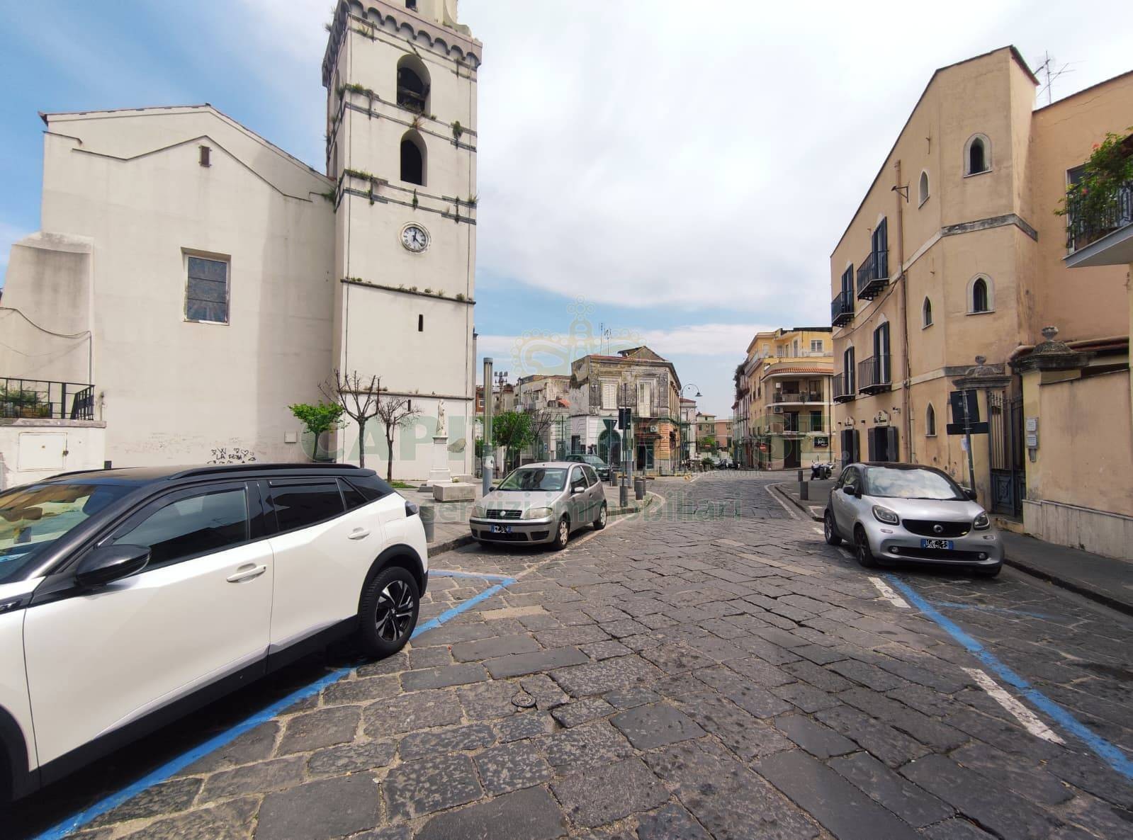 Commerciale in affitto a Somma Vesuviana