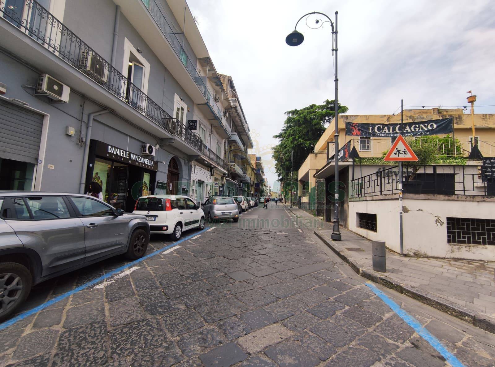 Commerciale in affitto a Somma Vesuviana