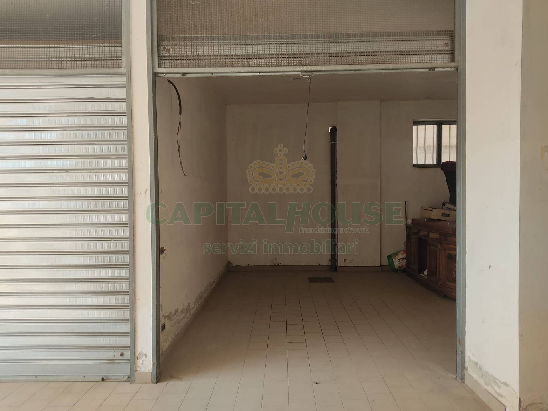 Box o garage in affitto a Mugnano del Cardinale