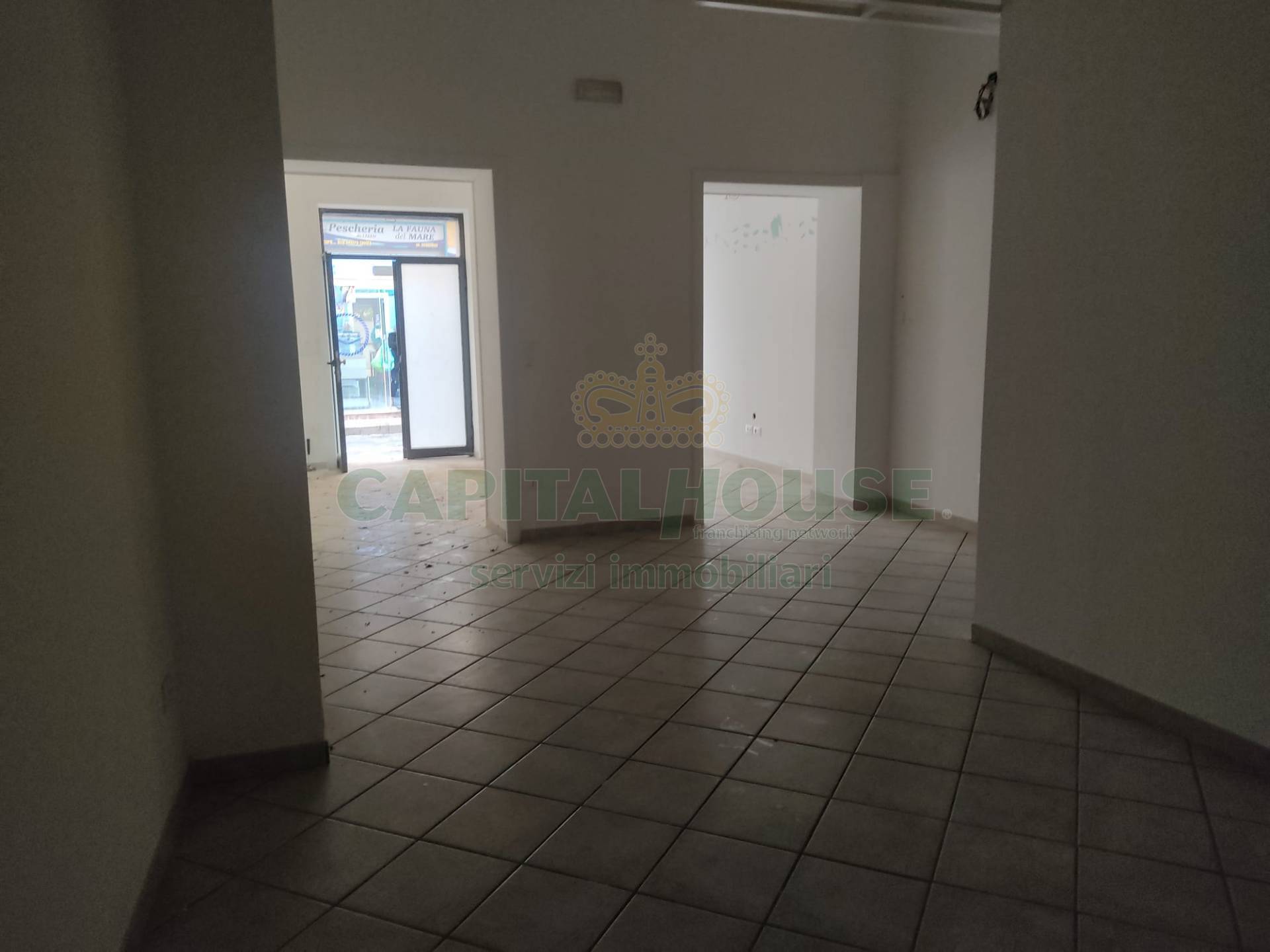 Commerciale in vendita a Baiano