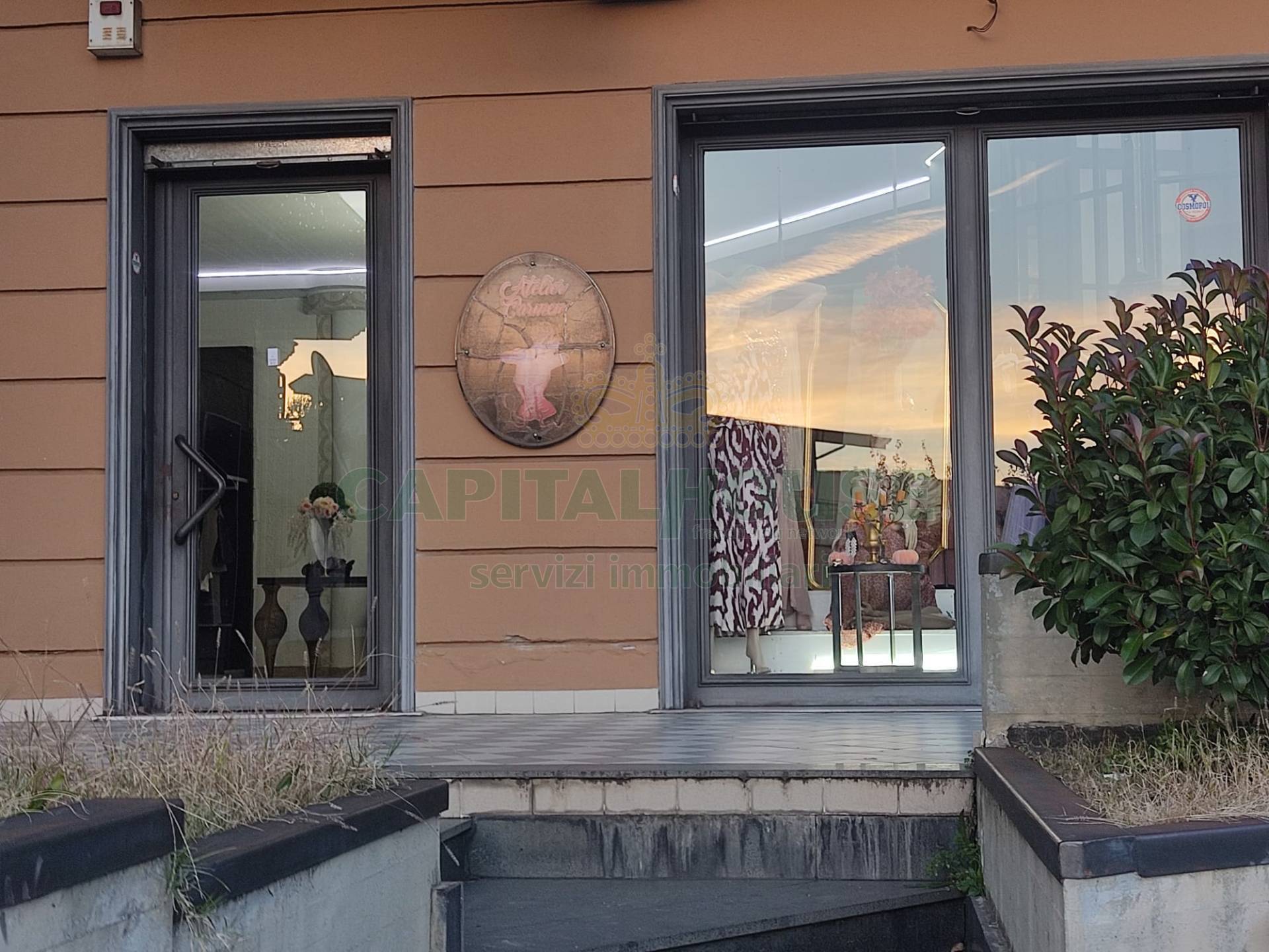 Commerciale in vendita a Sirignano