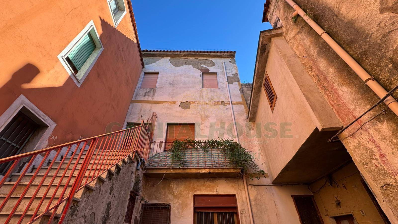 S.Indipendente in vendita a Quadrelle