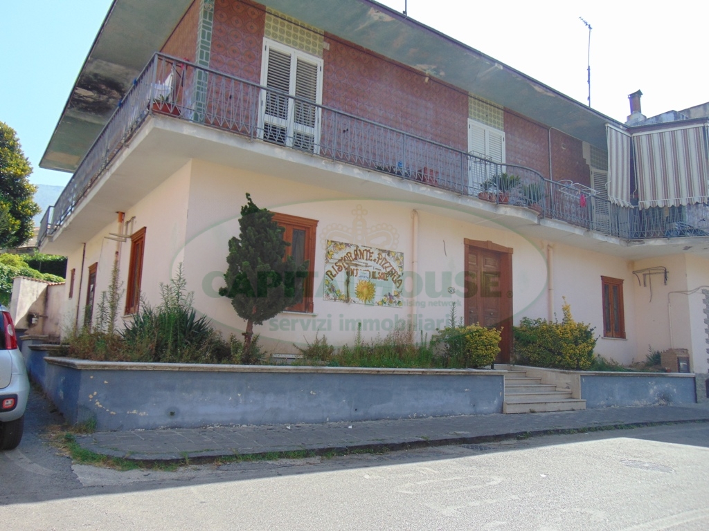 Commerciale in vendita a Mugnano del Cardinale