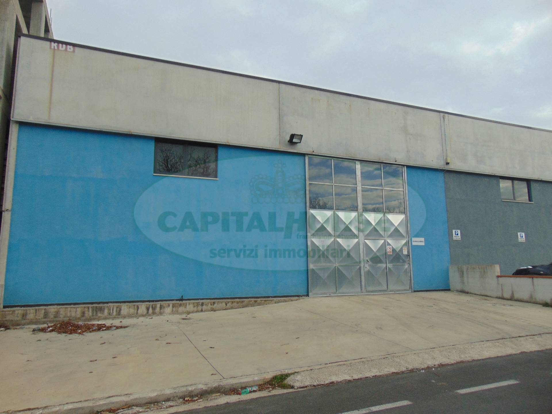 Capannone in vendita a Mugnano del Cardinale