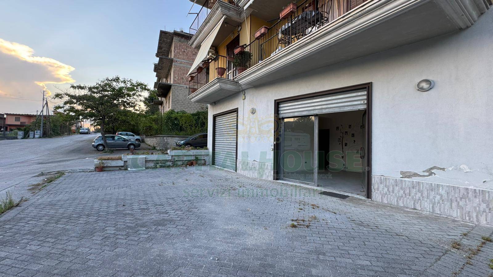 Commerciale in affitto a Mugnano del Cardinale