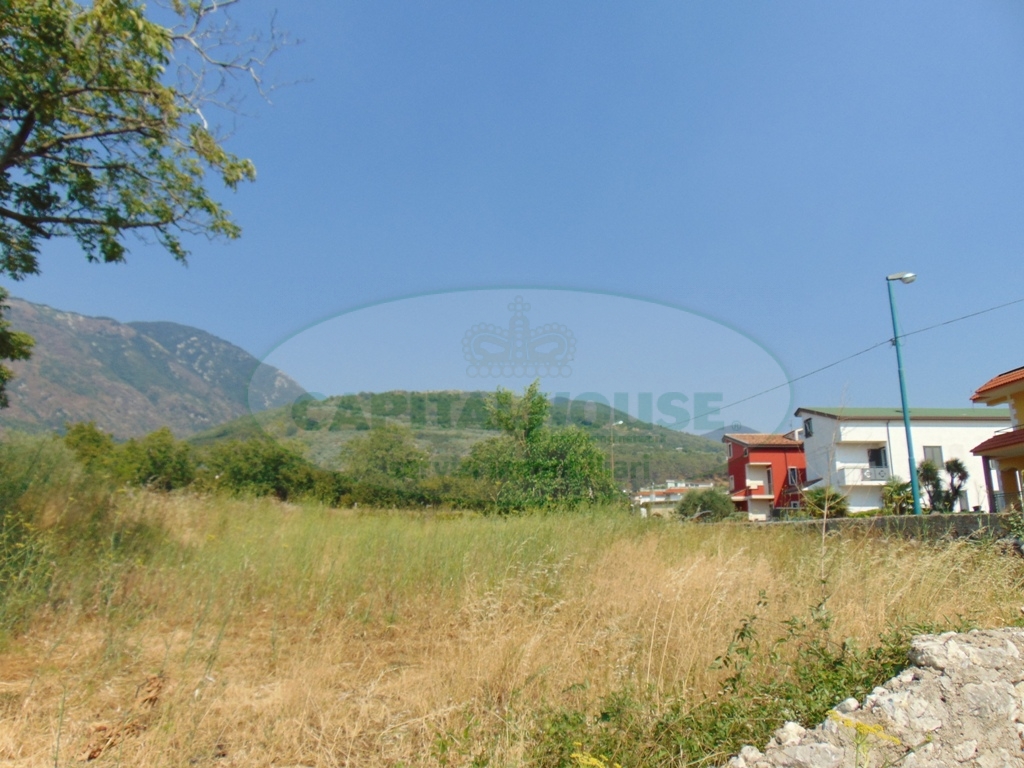 Terreno edificabile in vendita a Quadrelle