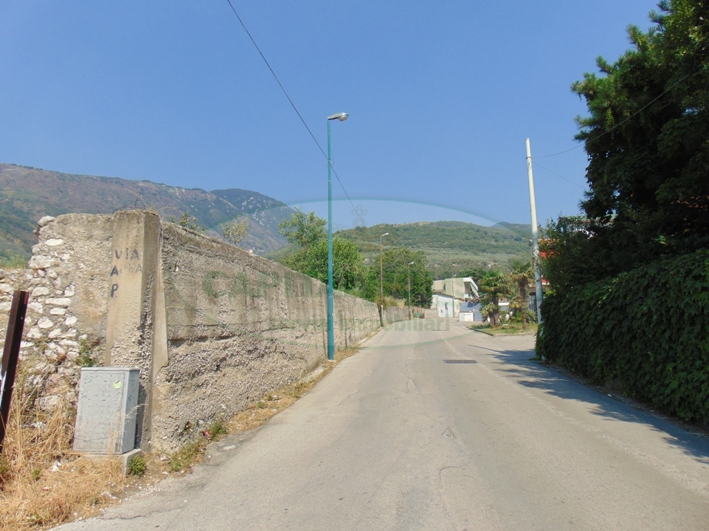 Terreno edificabile in vendita a Quadrelle
