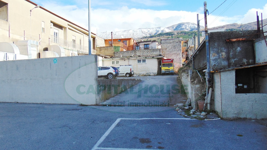 Commerciale in vendita a Mugnano del Cardinale