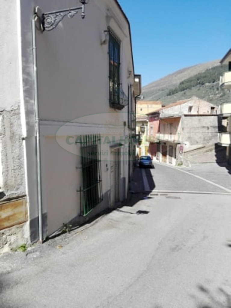 S.Indipendente in vendita a Quadrelle