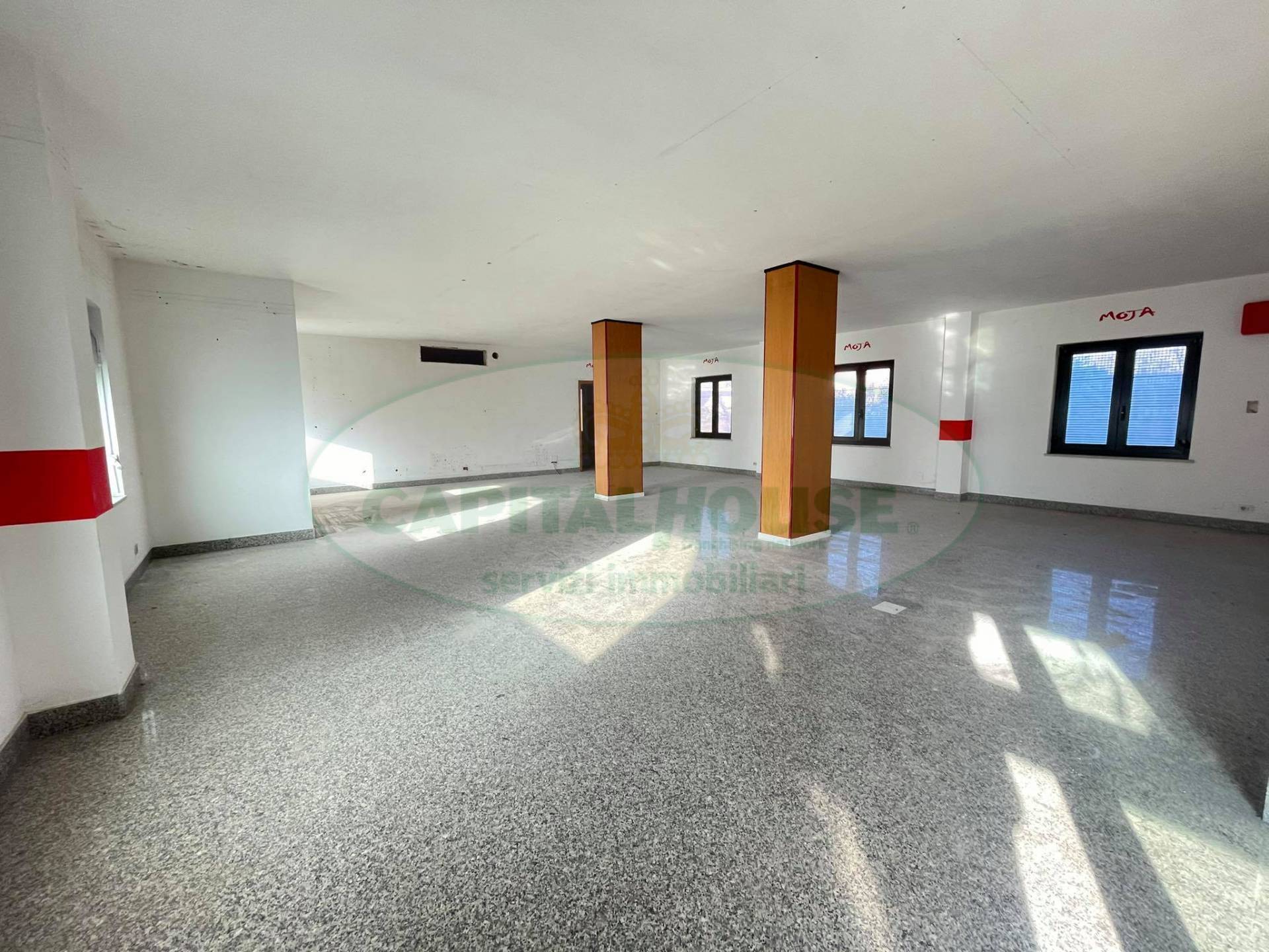 Commerciale in affitto a Avella