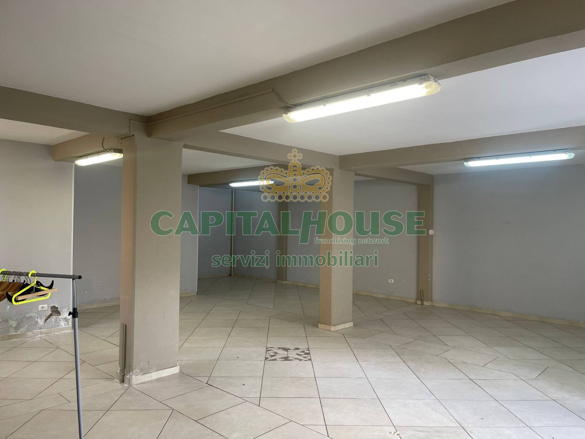 Commerciale in affitto a Mugnano del Cardinale