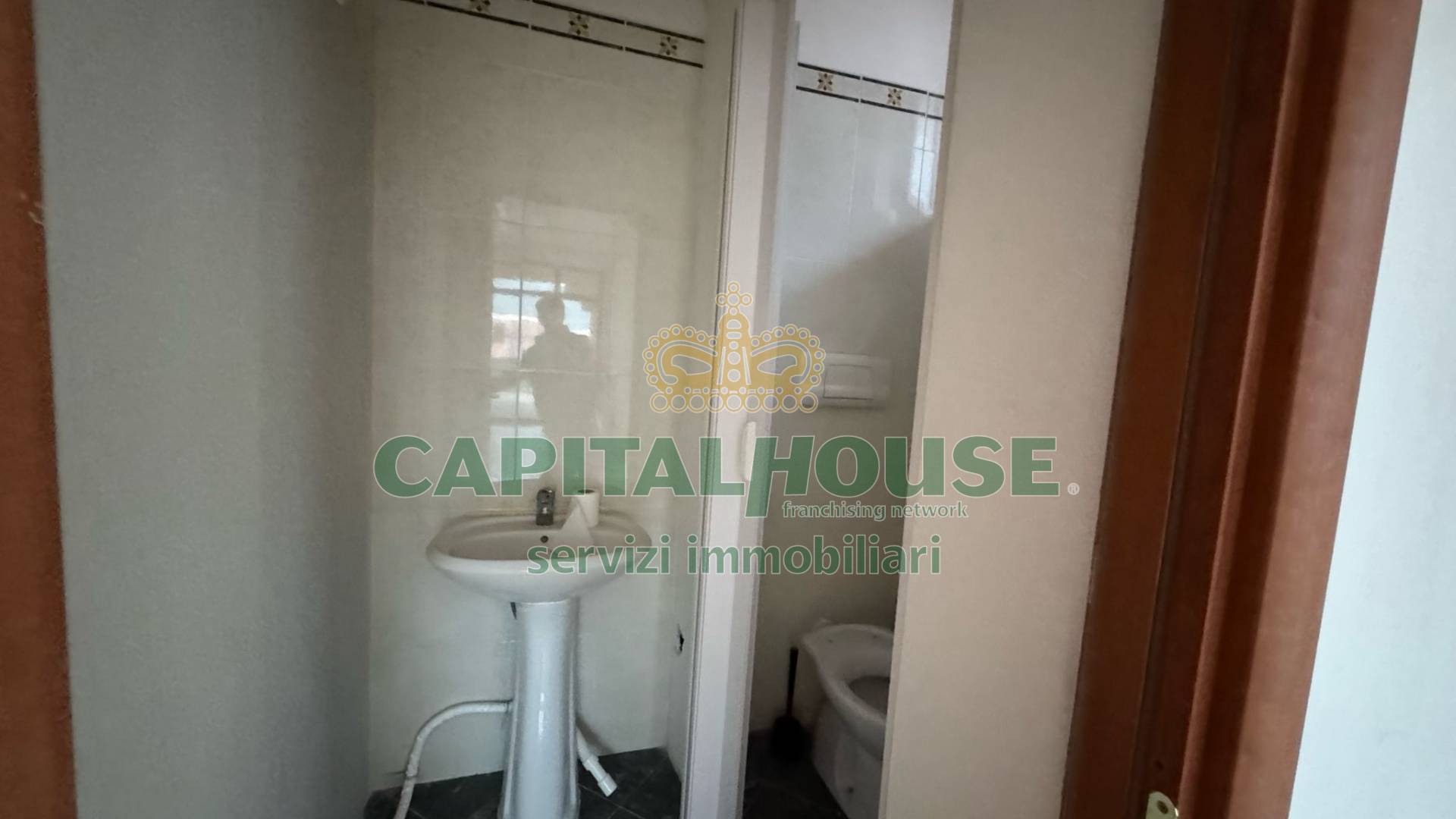 Commerciale in affitto a Mugnano del Cardinale