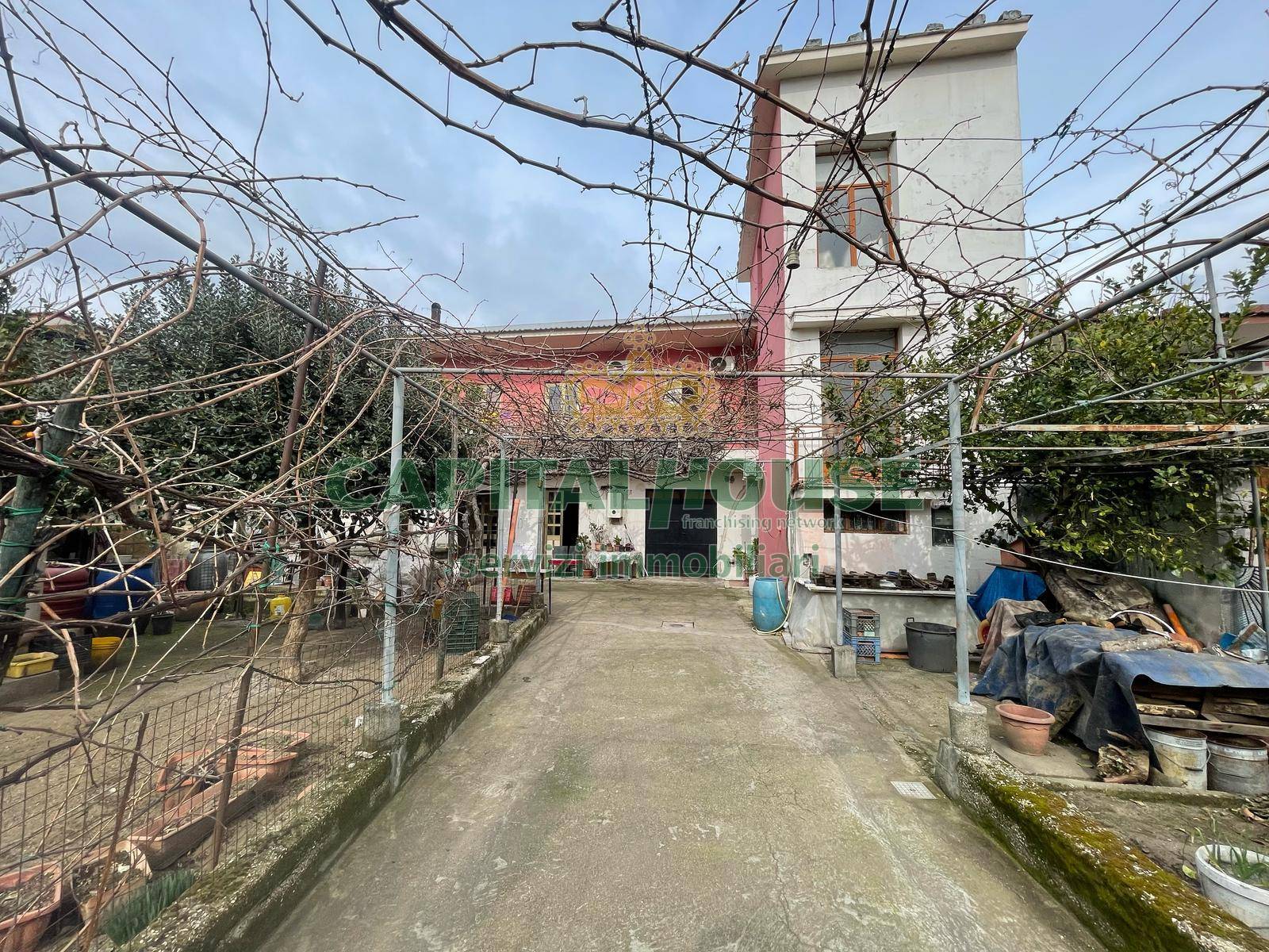 S.Indipendente in vendita a Sperone