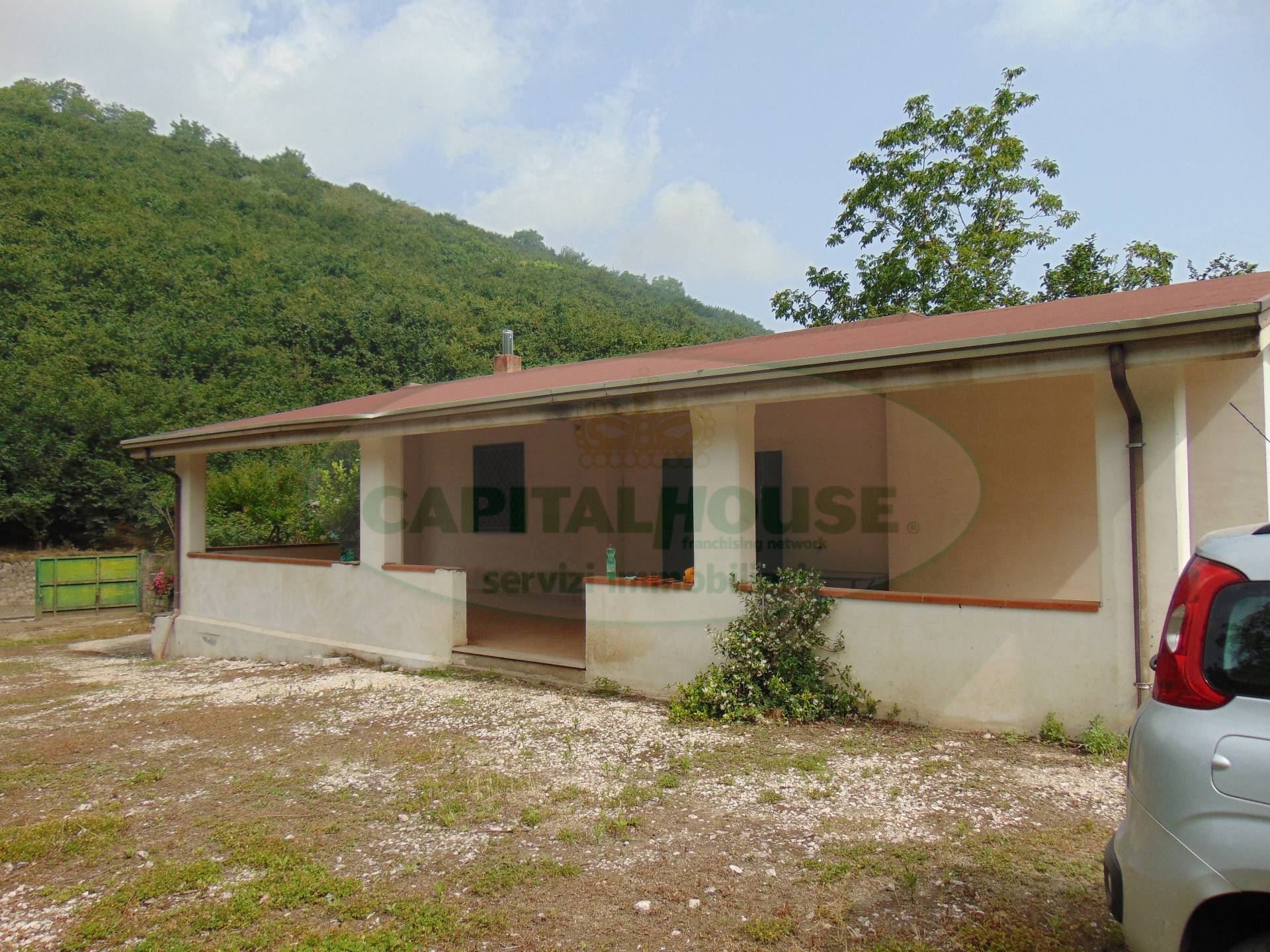 Terreno agricolo in vendita a Mugnano del Cardinale