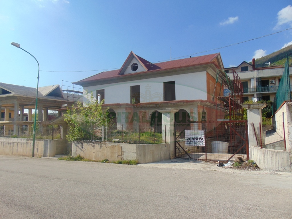 Villa in vendita a Sirignano