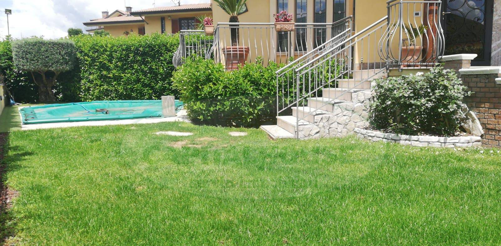 Villa in vendita a Mugnano del Cardinale