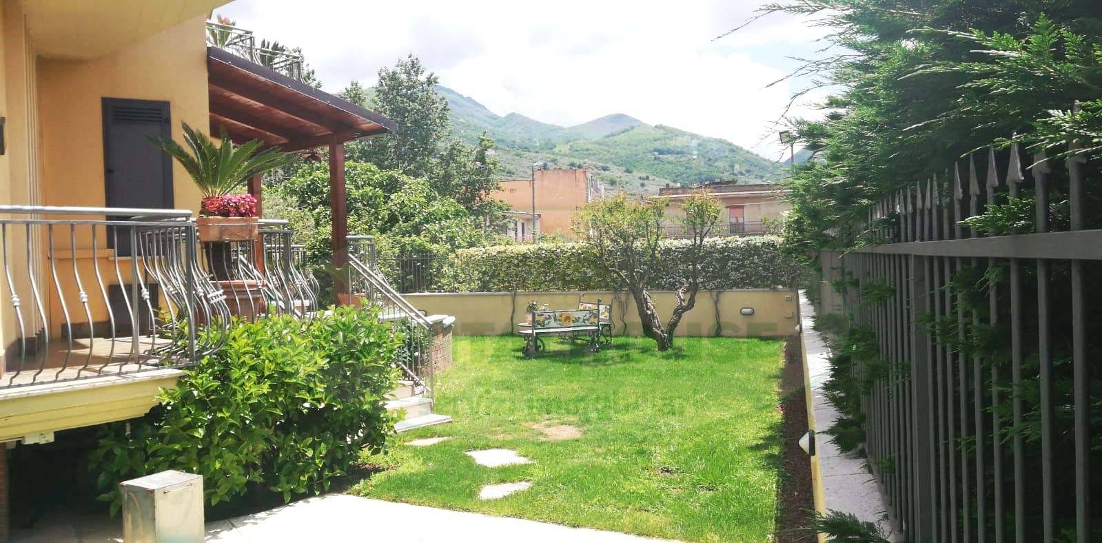 Villa in vendita a Mugnano del Cardinale