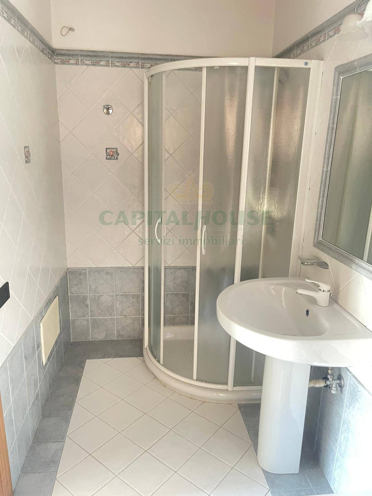 Appartamento in affitto a Sperone