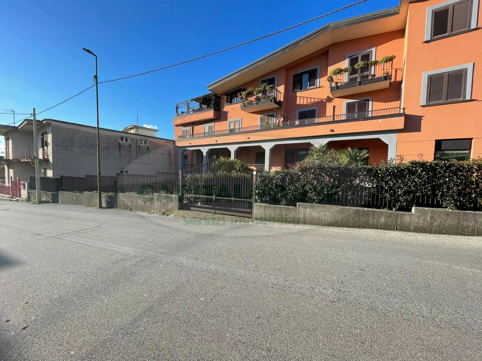 Commerciale in affitto a Avella