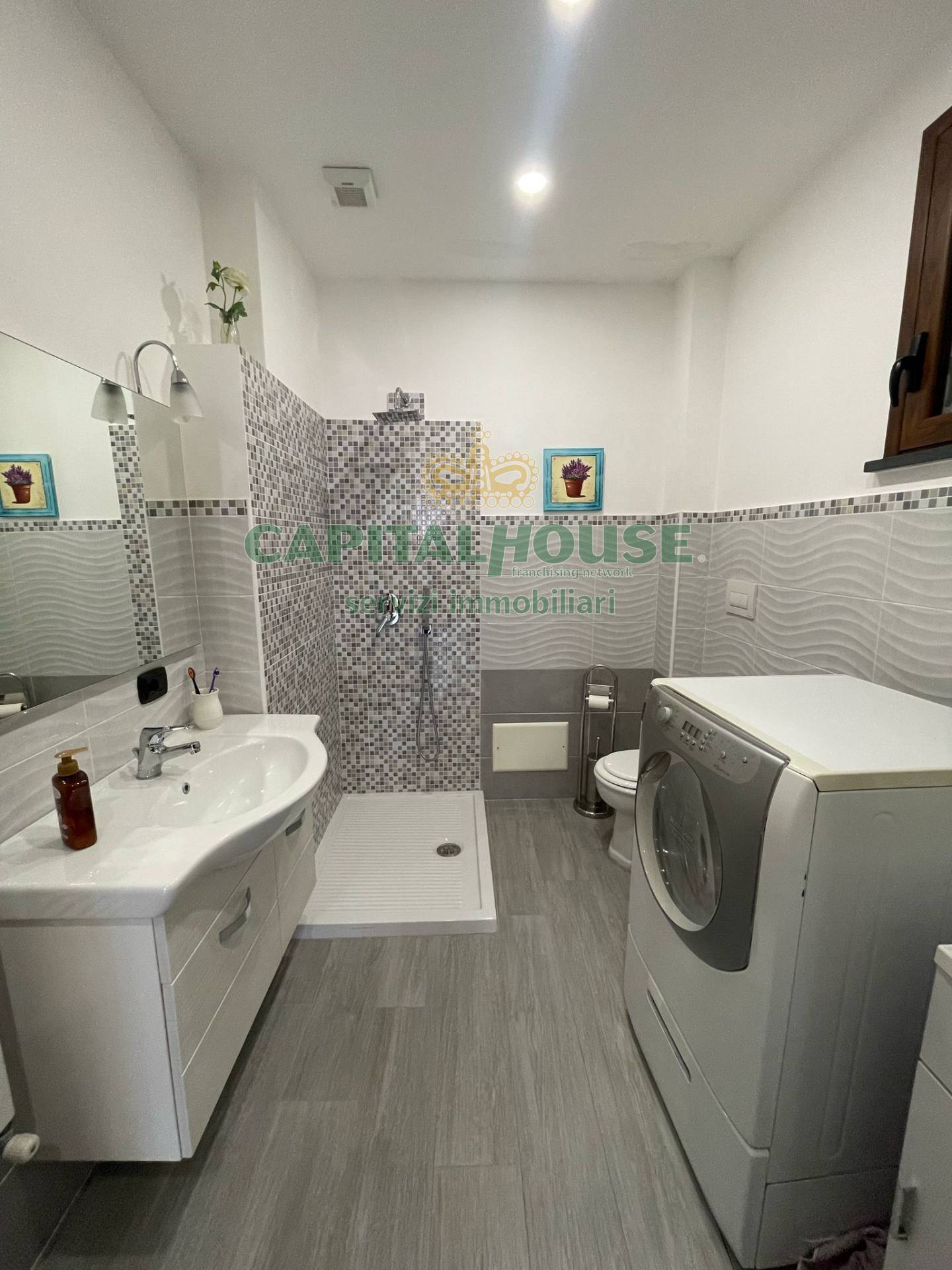 Appartamento in vendita a Sperone