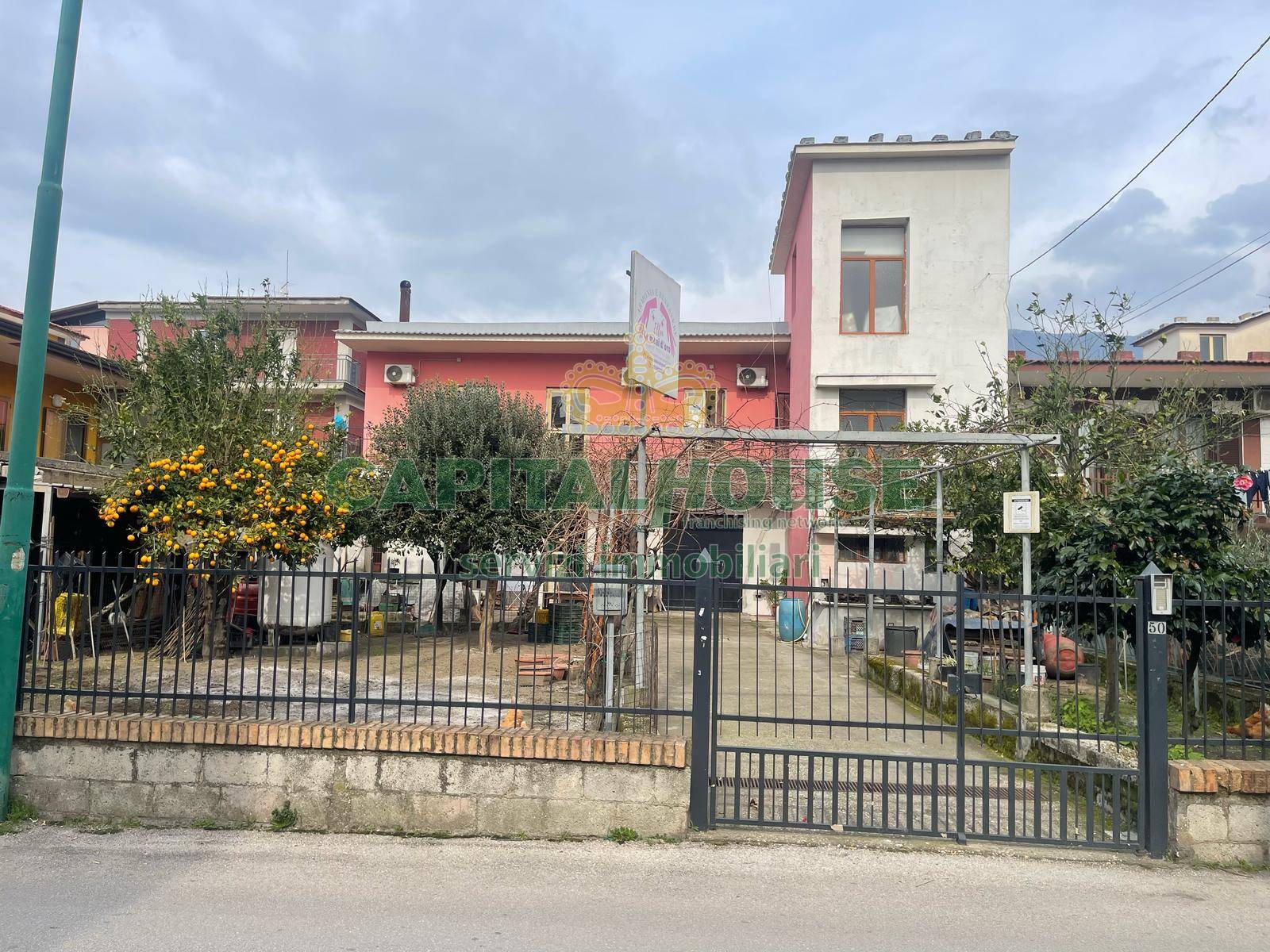 S.Indipendente in vendita a Sperone