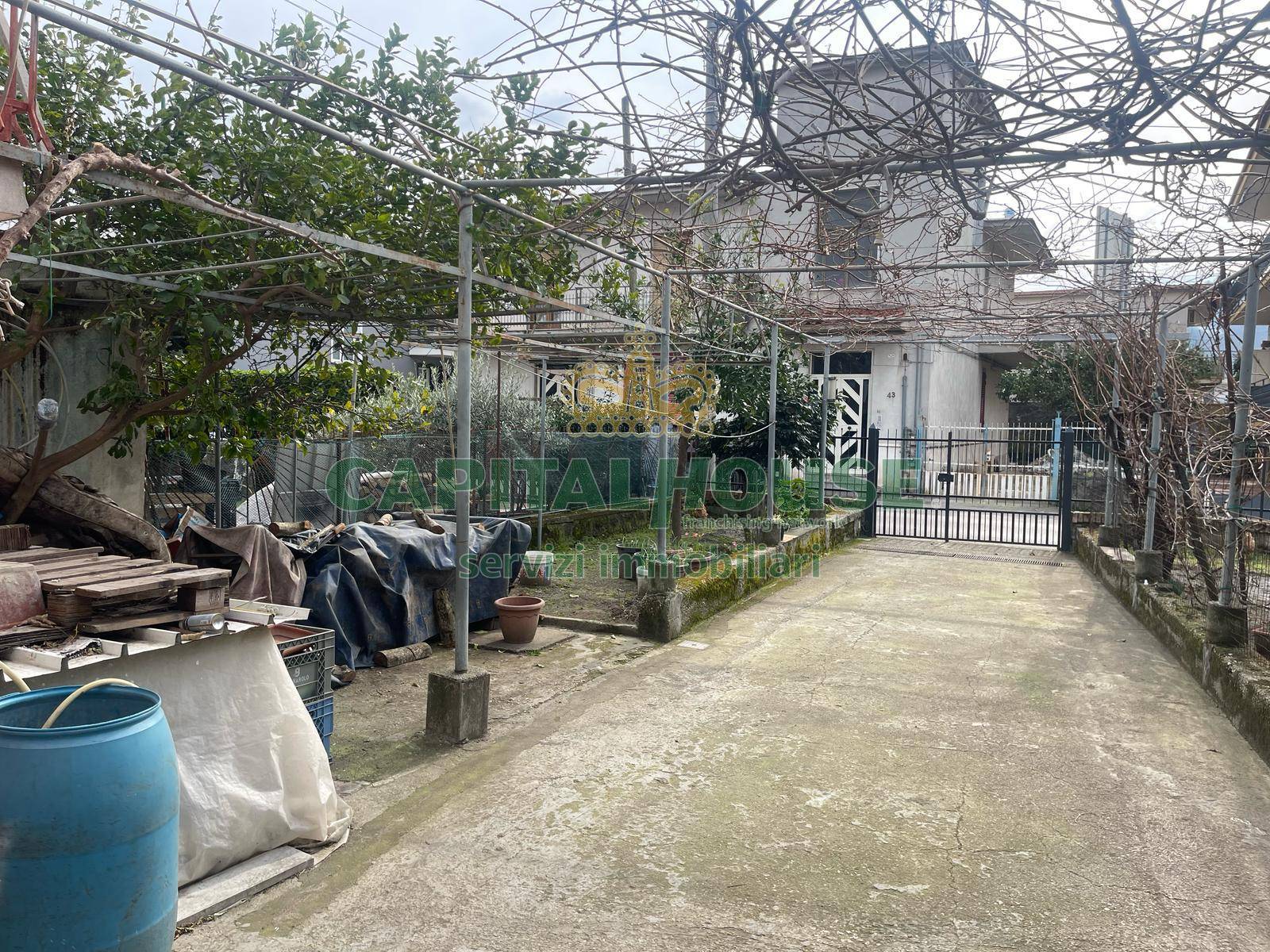 S.Indipendente in vendita a Sperone