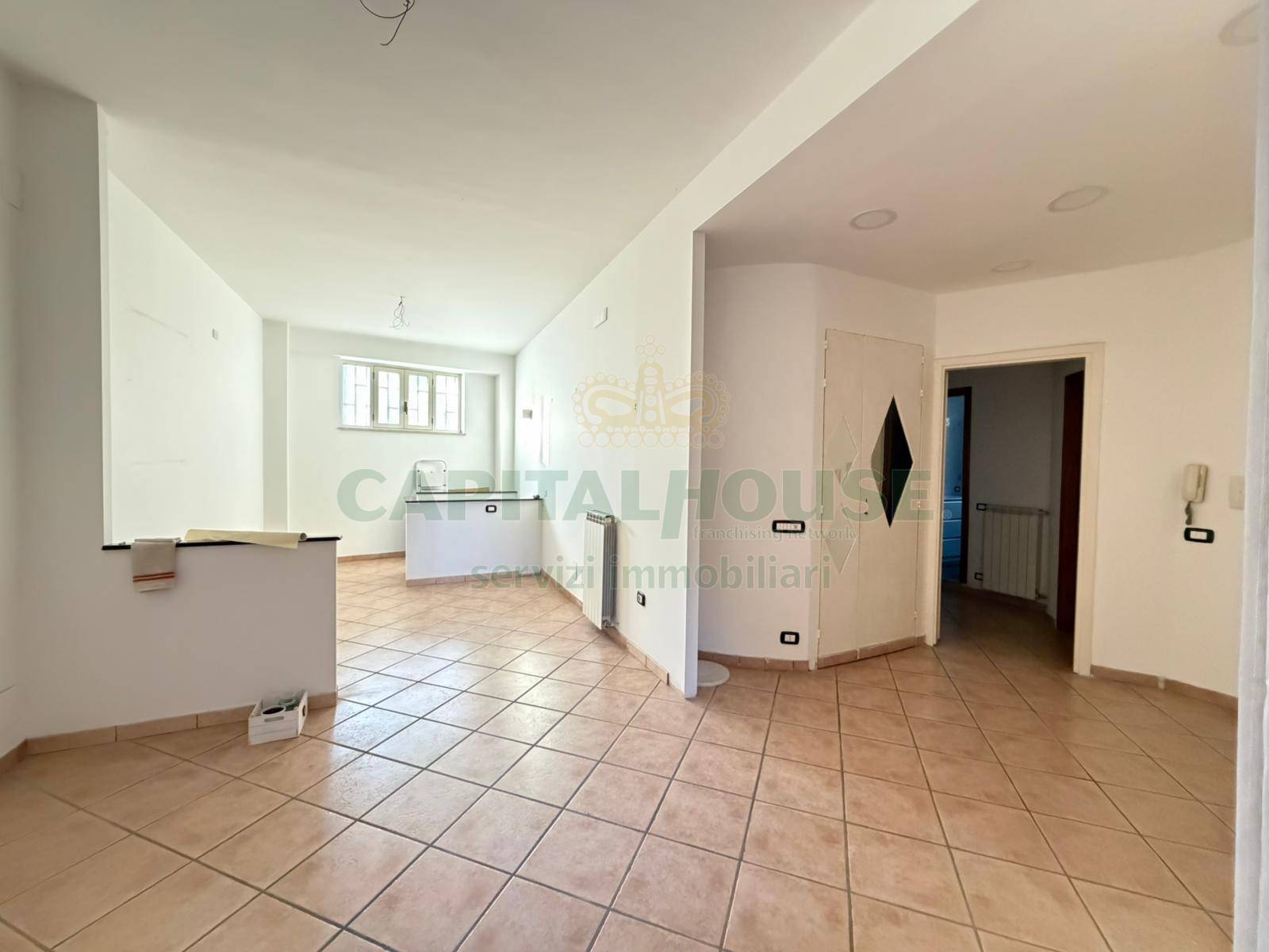 Appartamento in vendita a Sperone