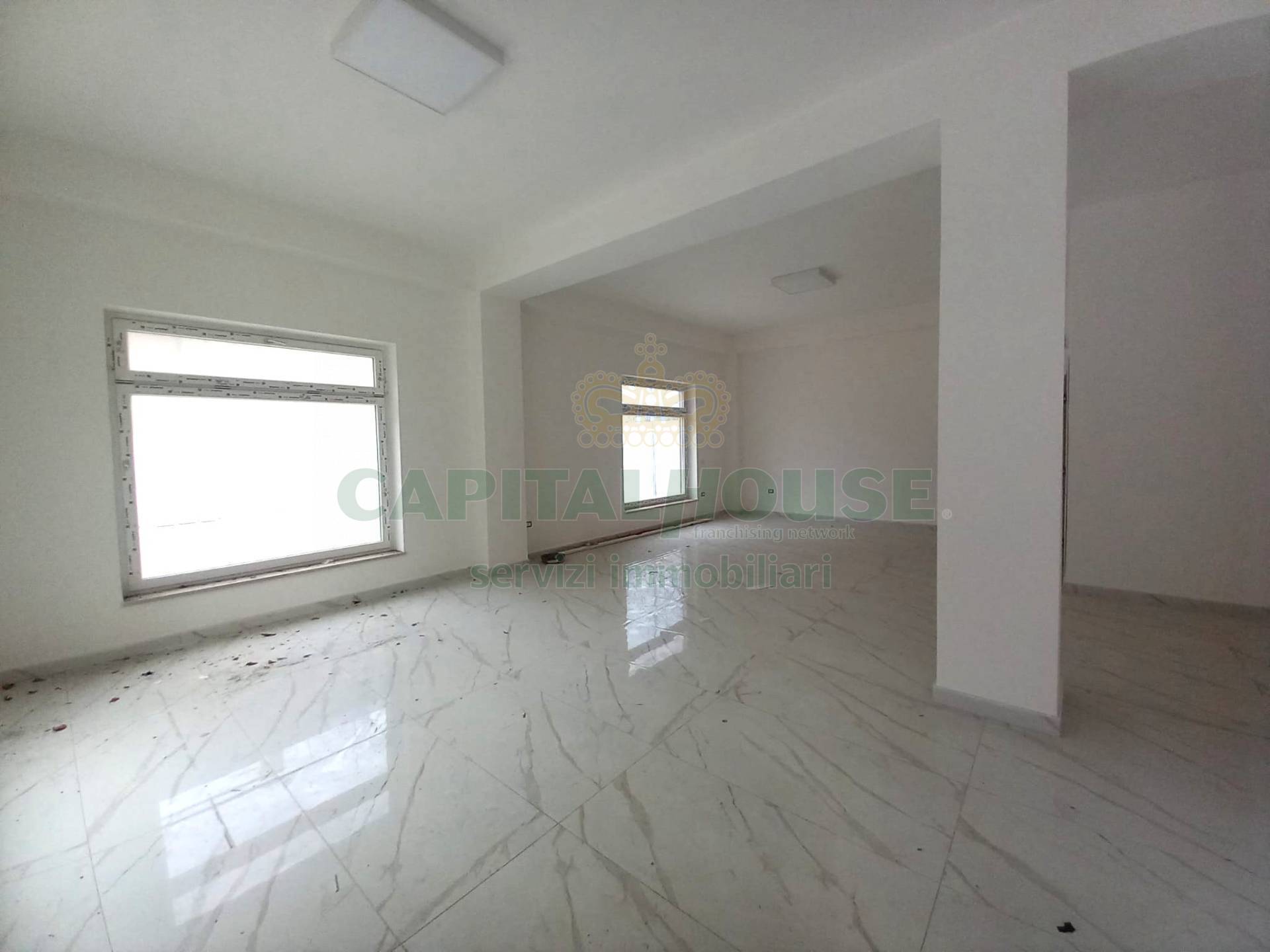 Commerciale in affitto a Baiano