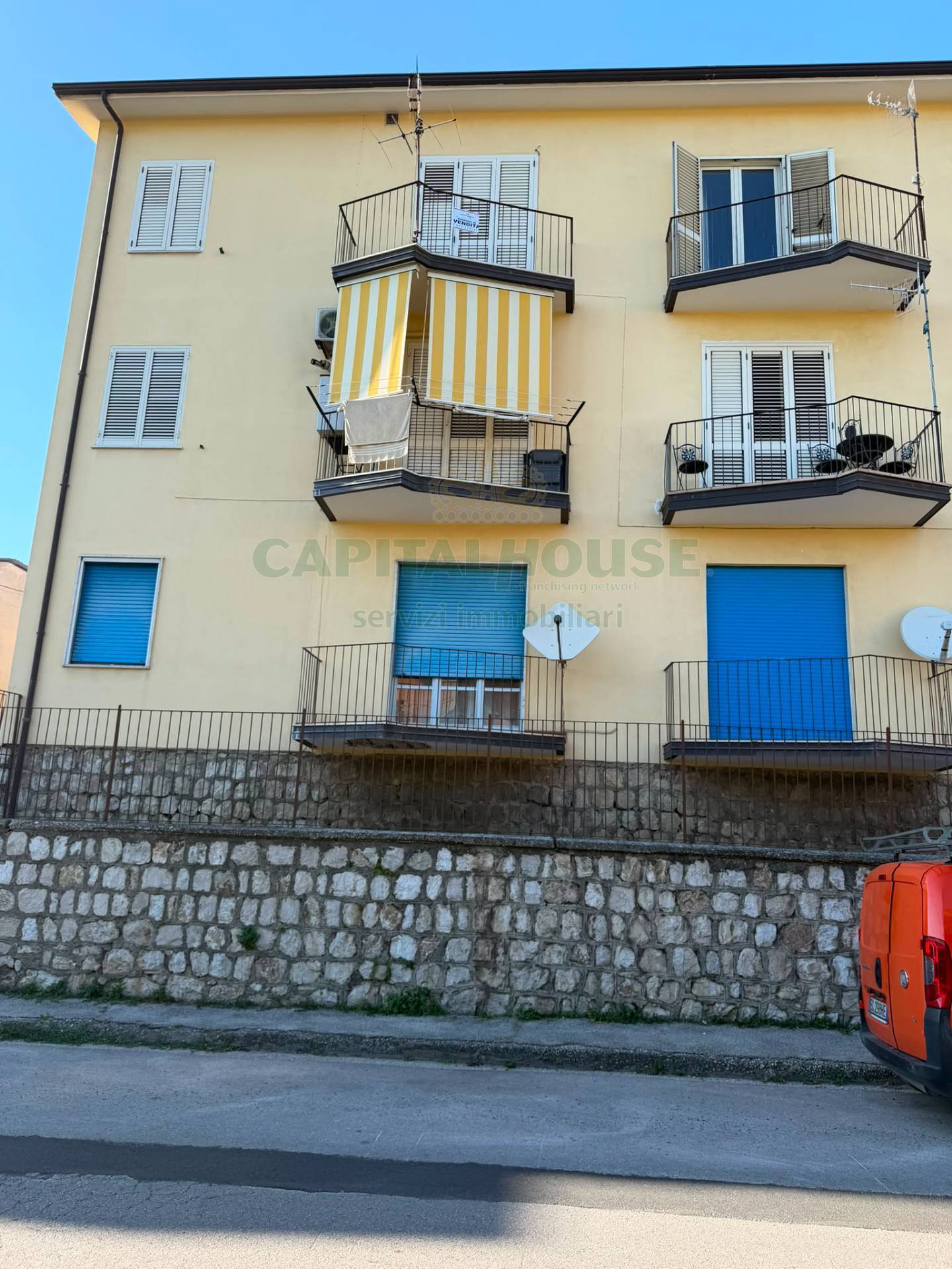 Appartamento in vendita a Avella