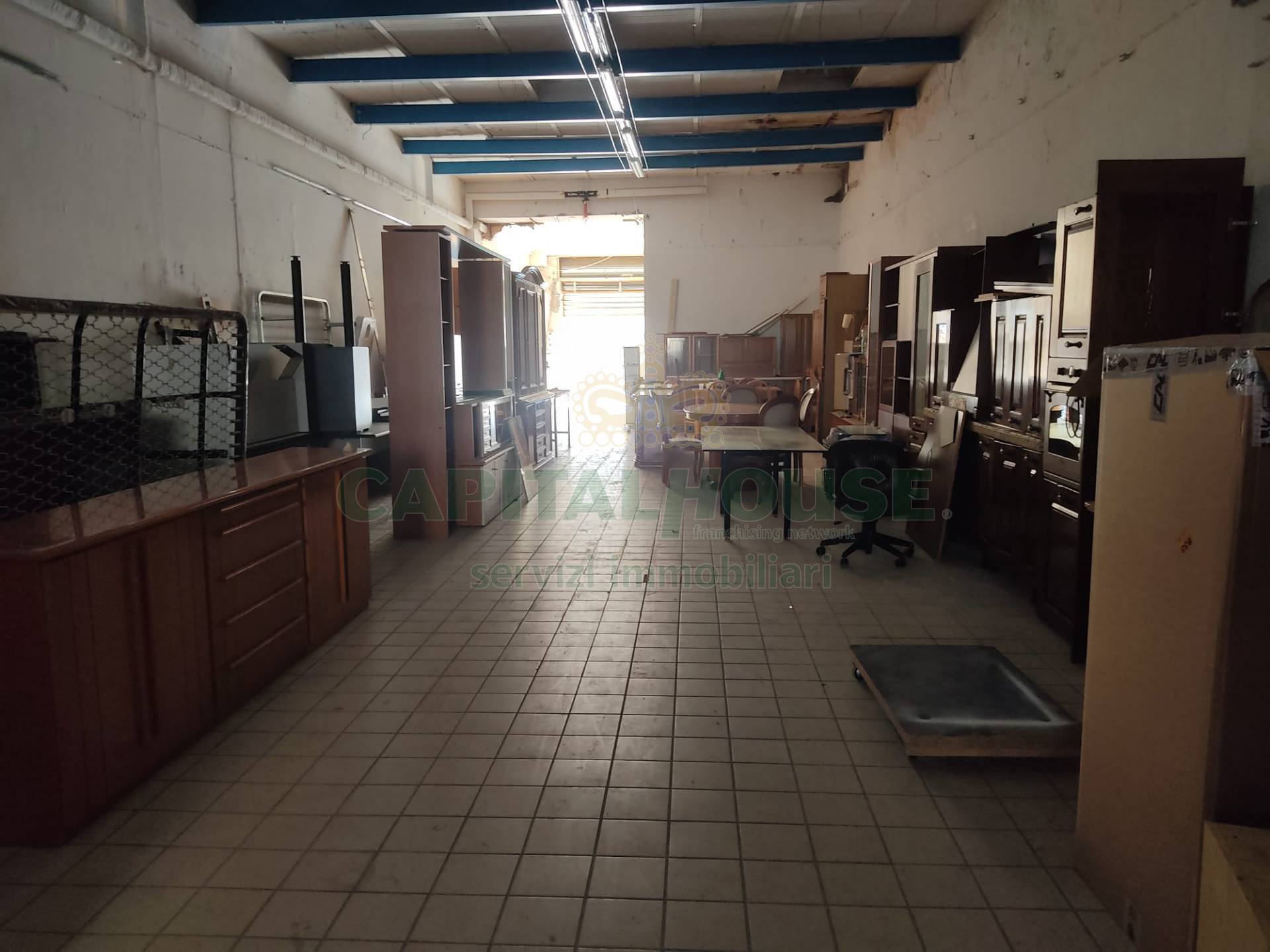 Commerciale in vendita a Baiano