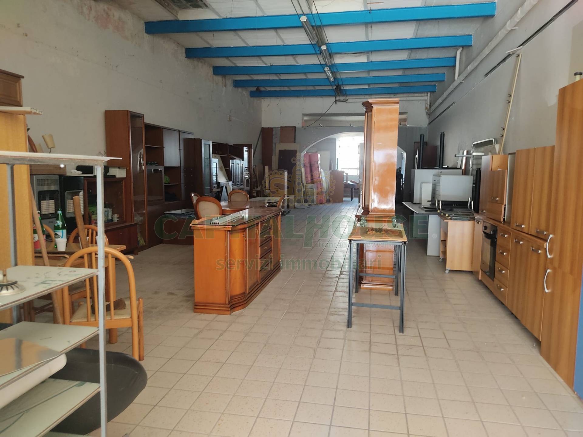 Commerciale in vendita a Baiano