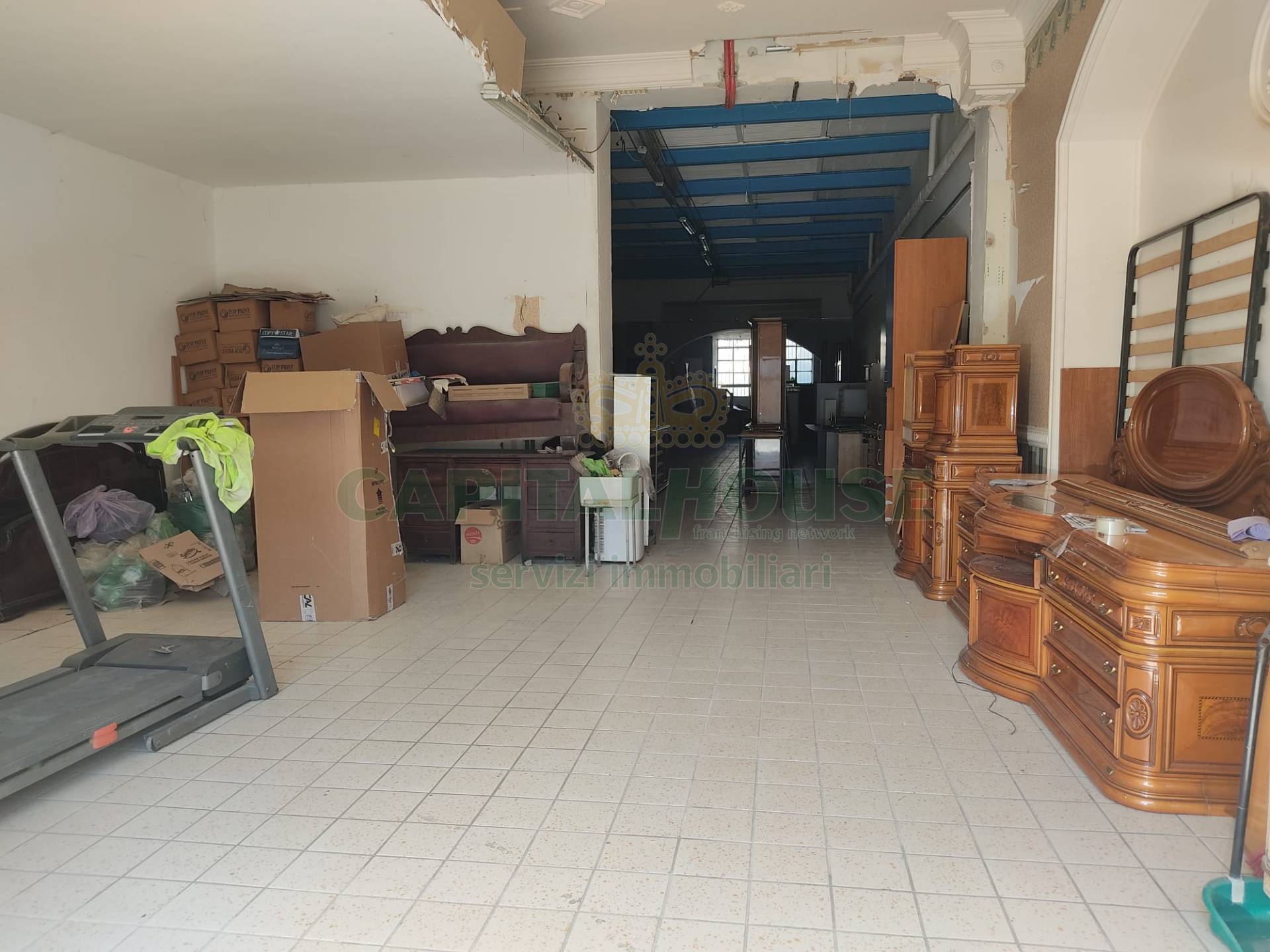 Commerciale in vendita a Baiano