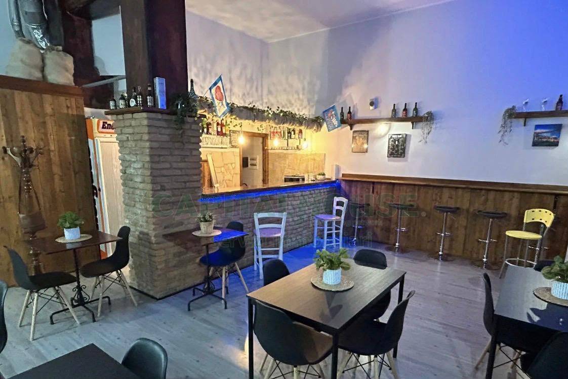Commerciale in affitto a Quadrelle