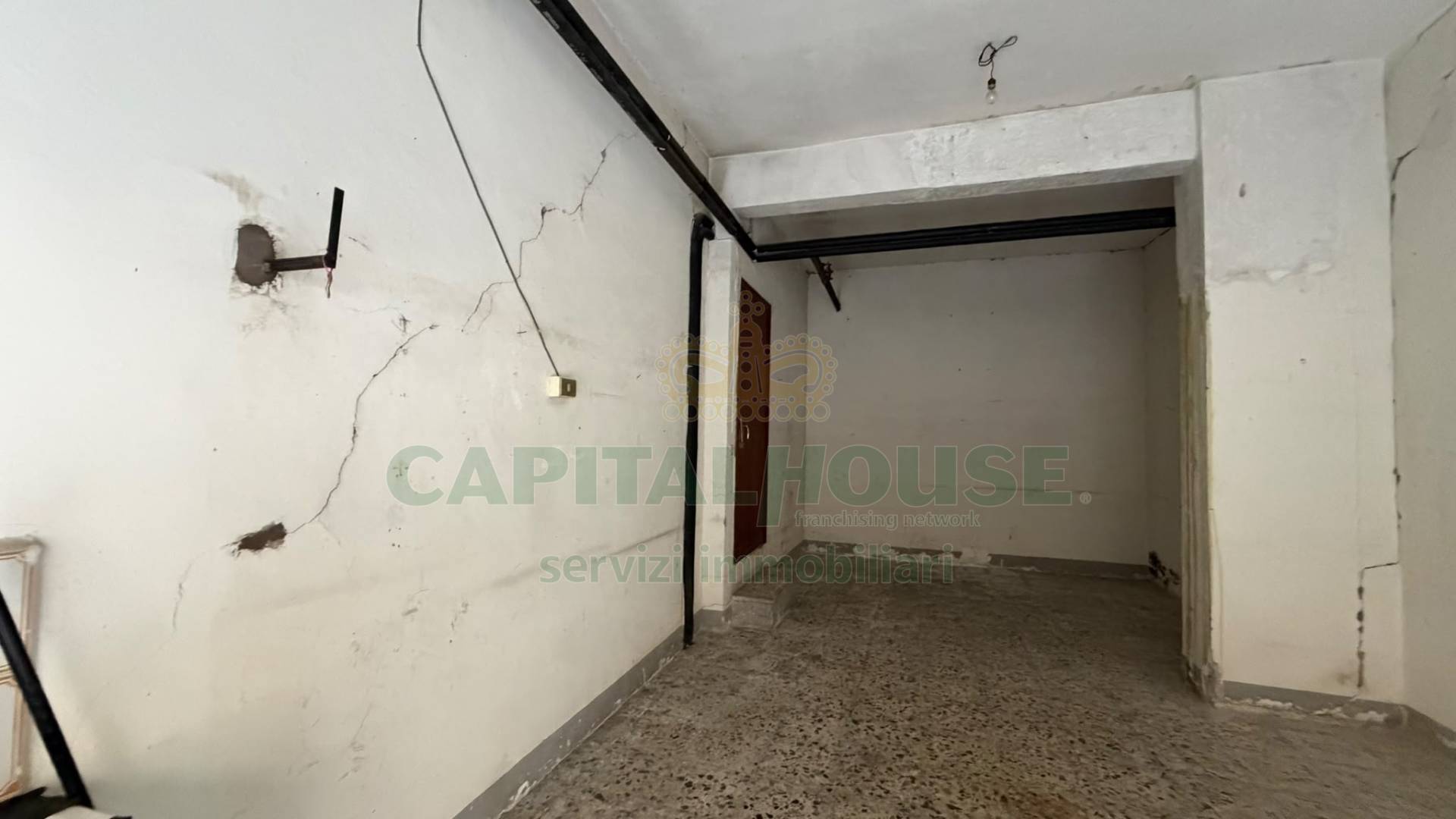 Box o garage in affitto a Mugnano del Cardinale