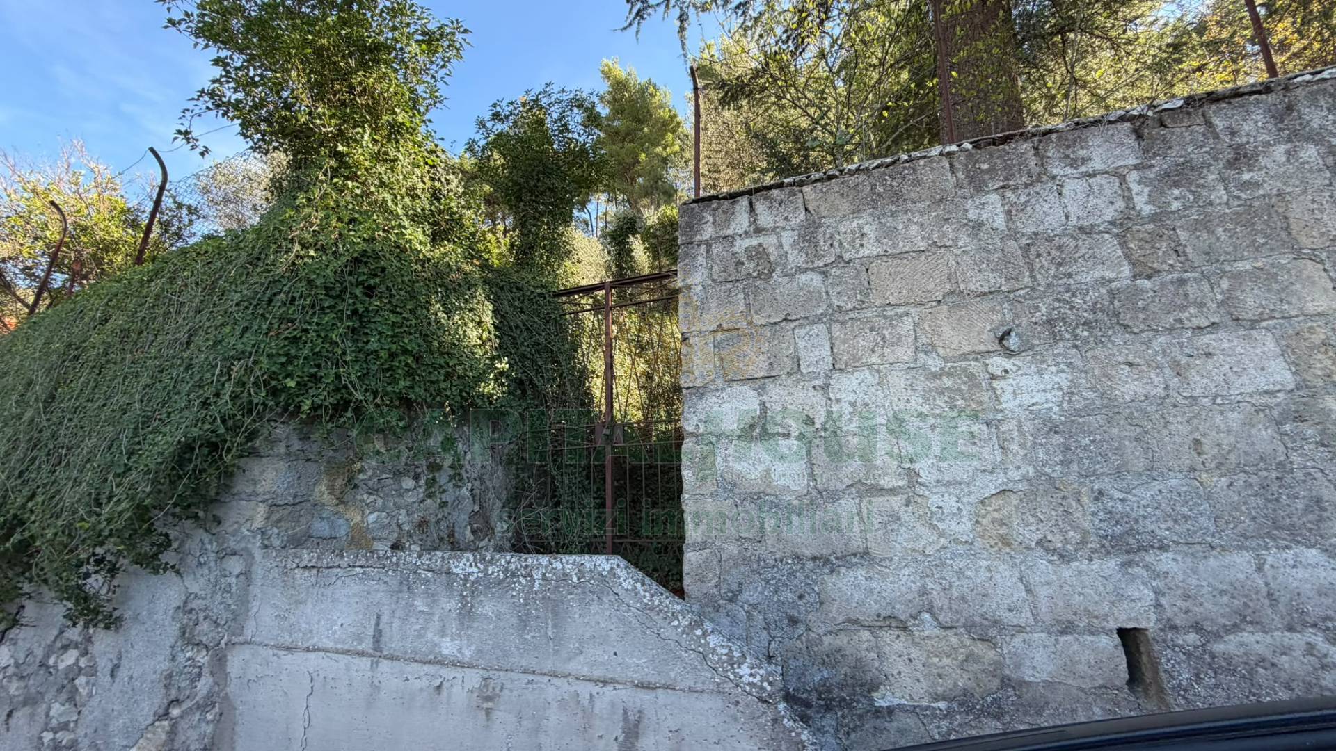 Terreno agr. terrazzato in vendita a Quadrelle