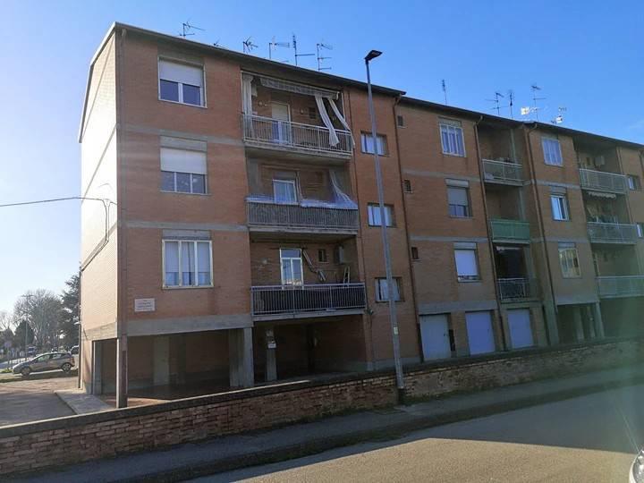 Appartamento con box a Ferrara