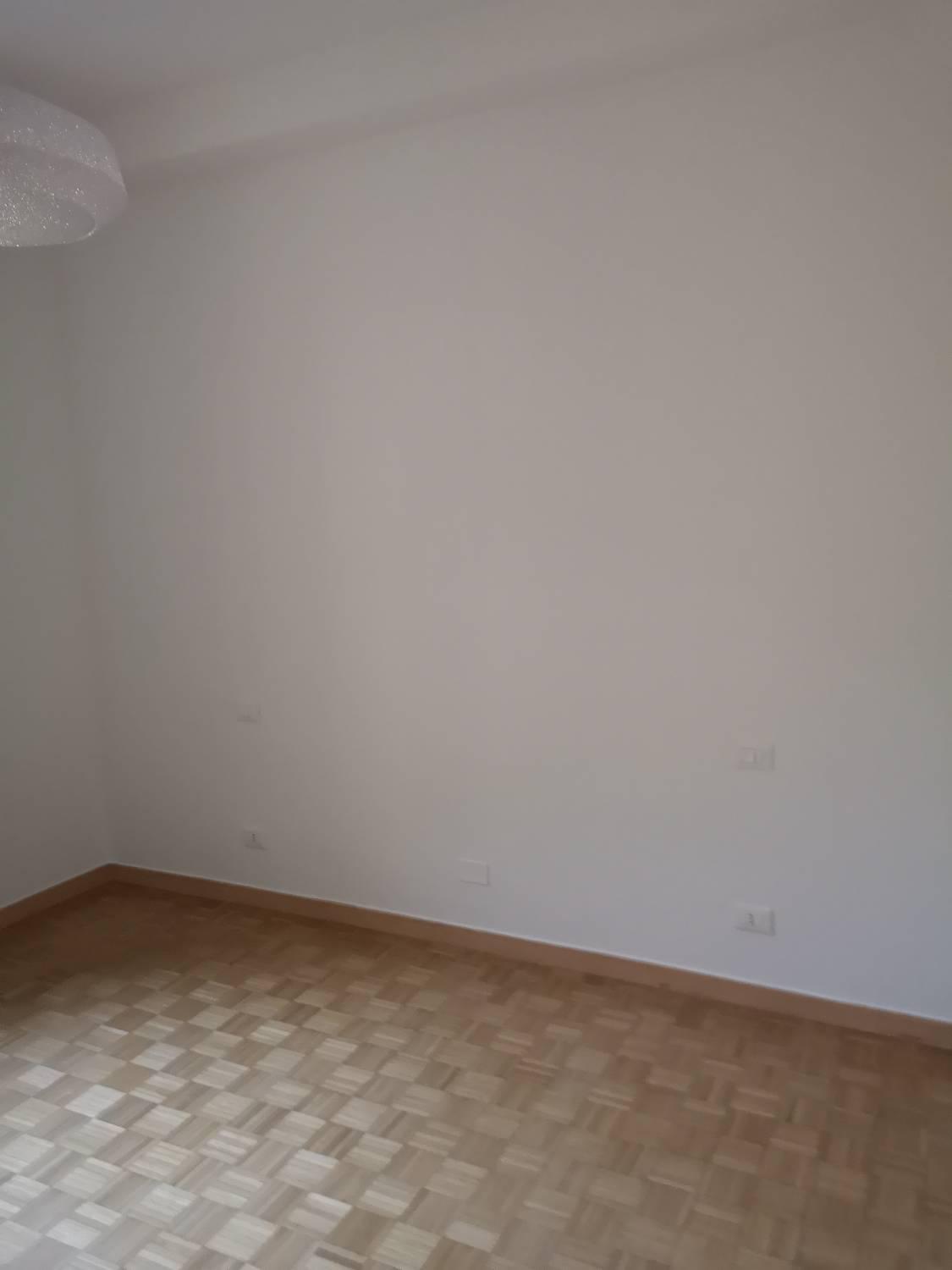 Trilocale arredato in affitto a Ferrara