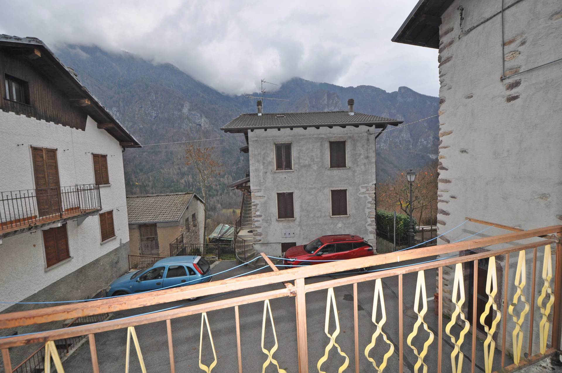 Porzione di casa in vendita a Moio de' Calvi