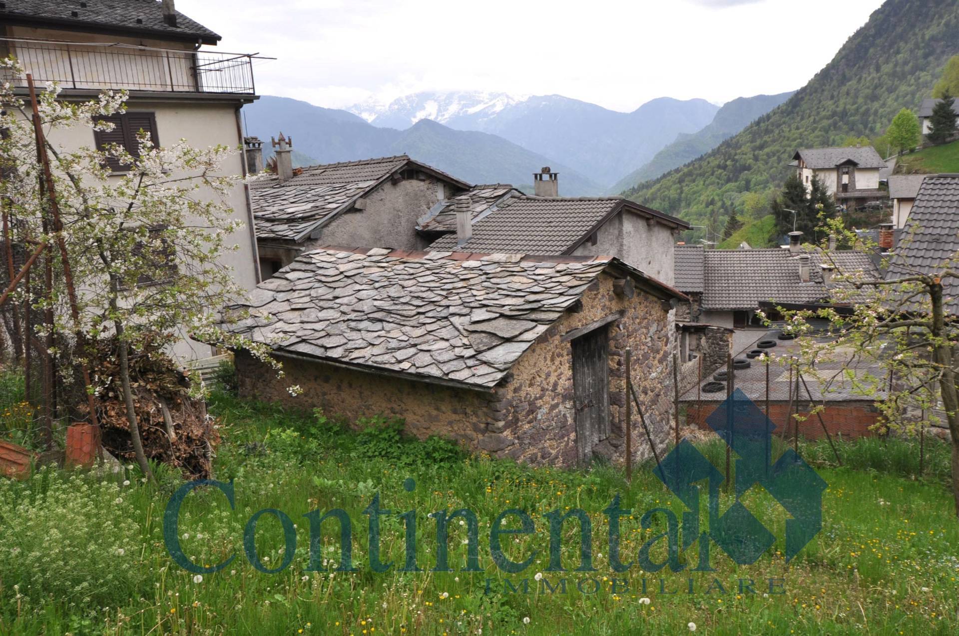 Rustico Baita in vendita a Cusio