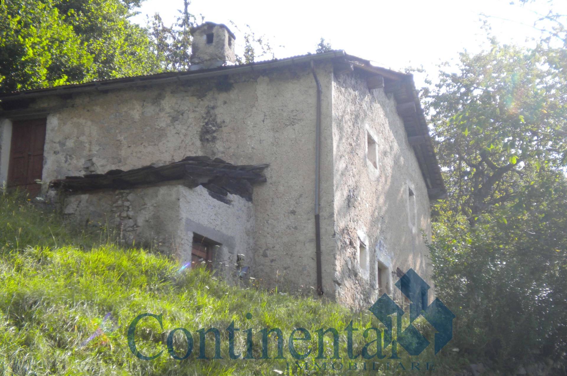 Casa rustica in vendita a Piazzatorre