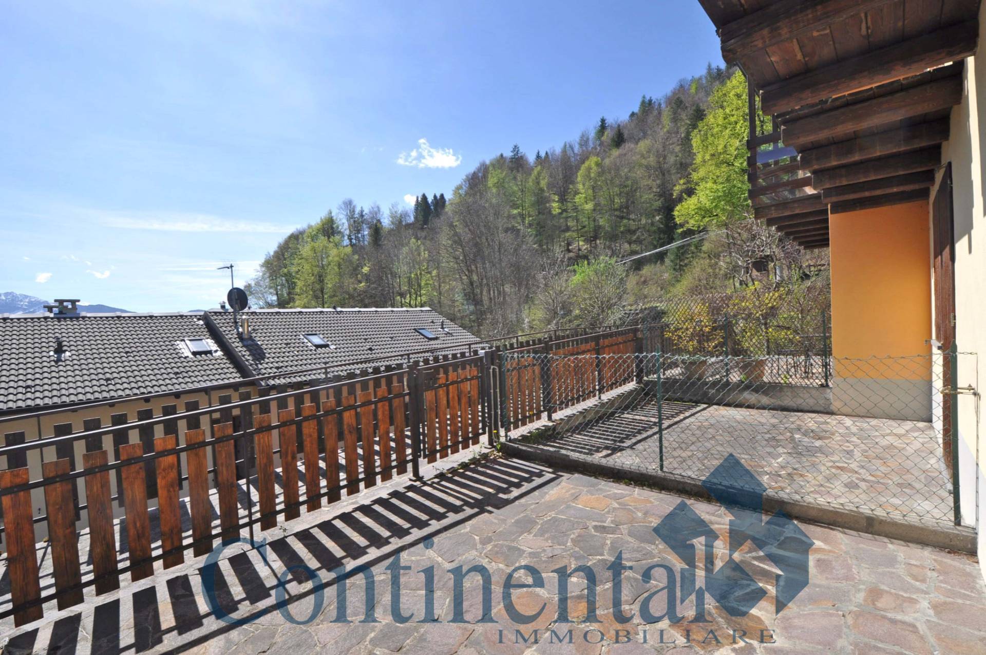 Villa a schiera in vendita a Cusio