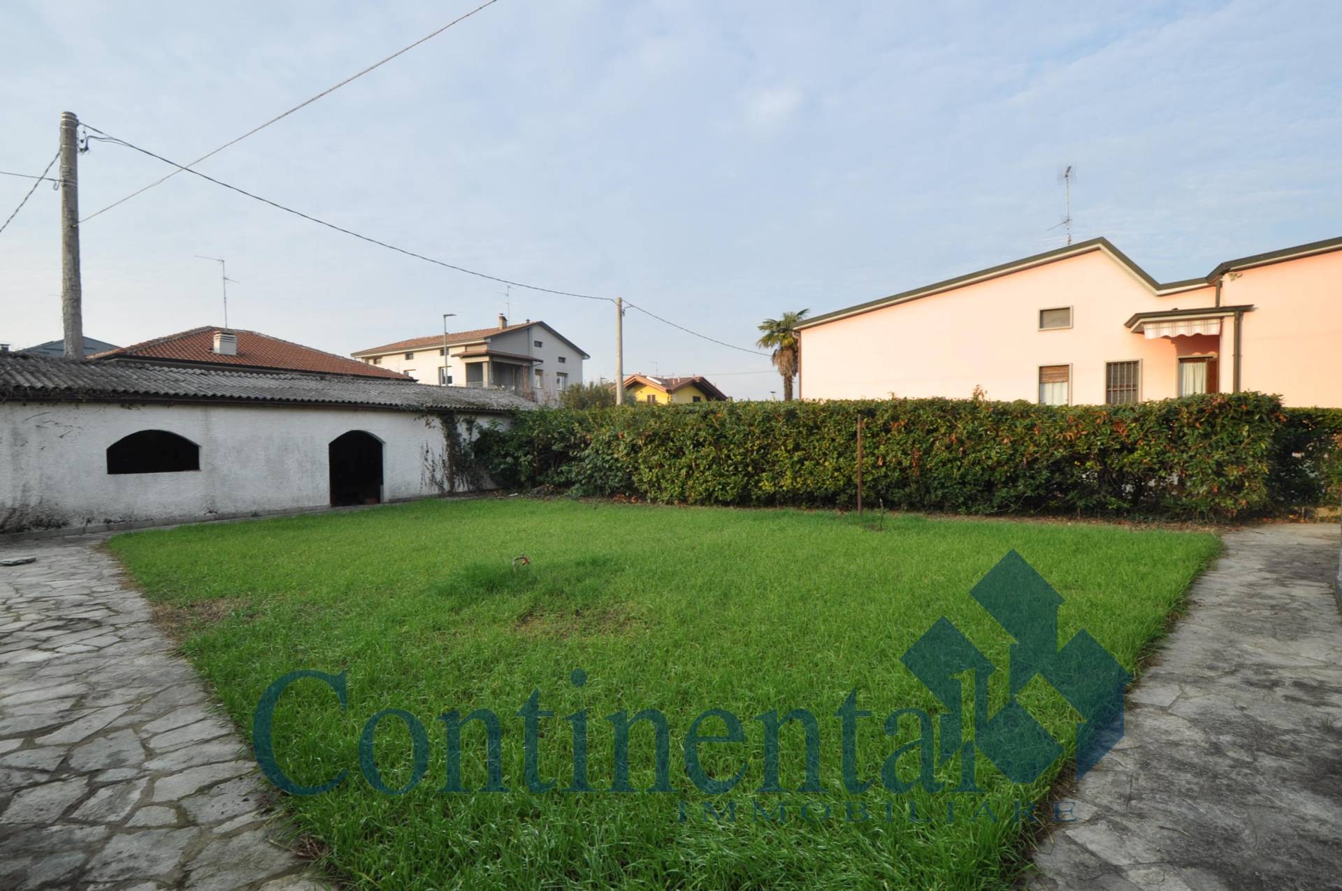 Villa in vendita a Boltiere