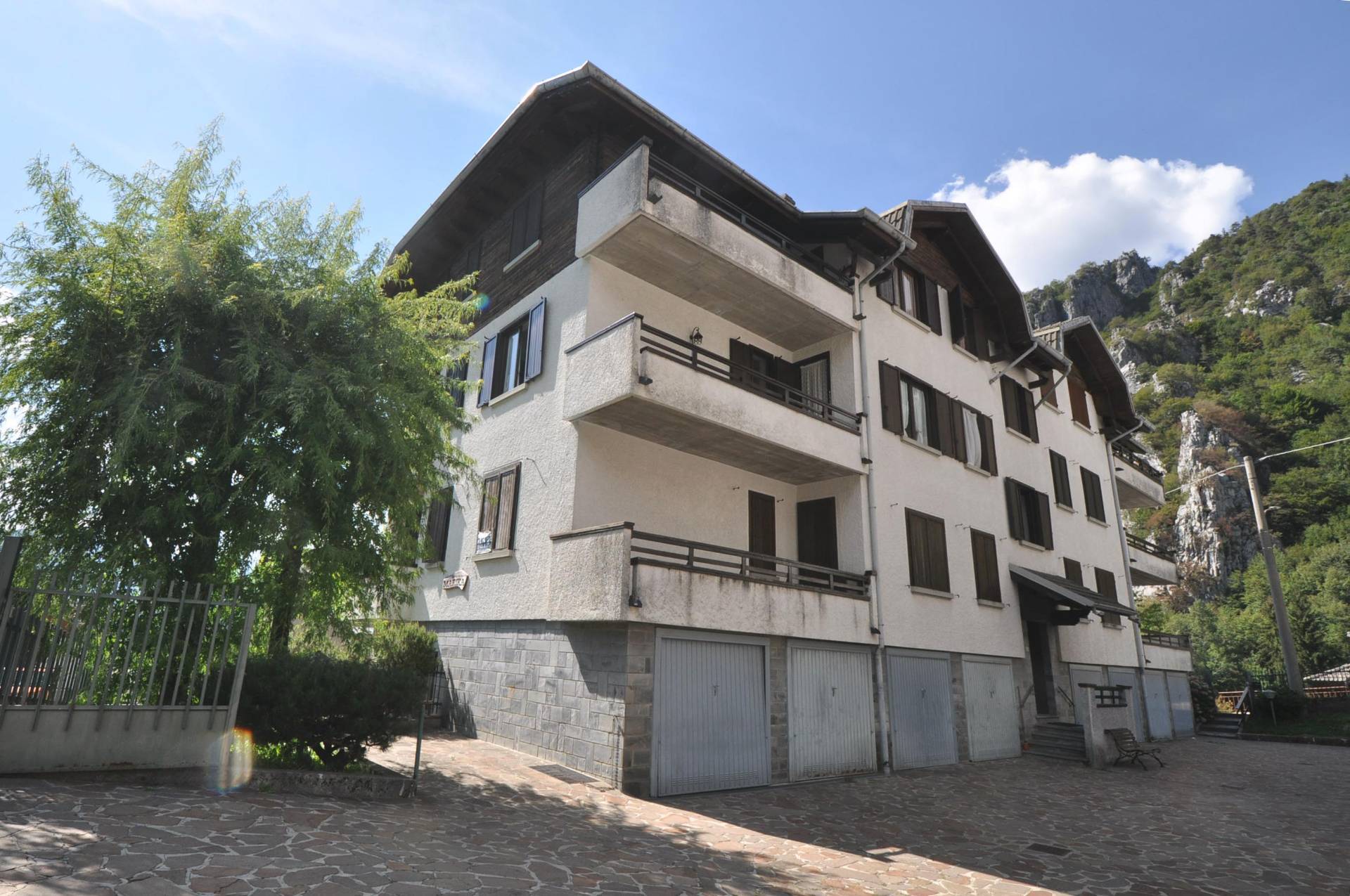 Appartamento in vendita a Piazzatorre