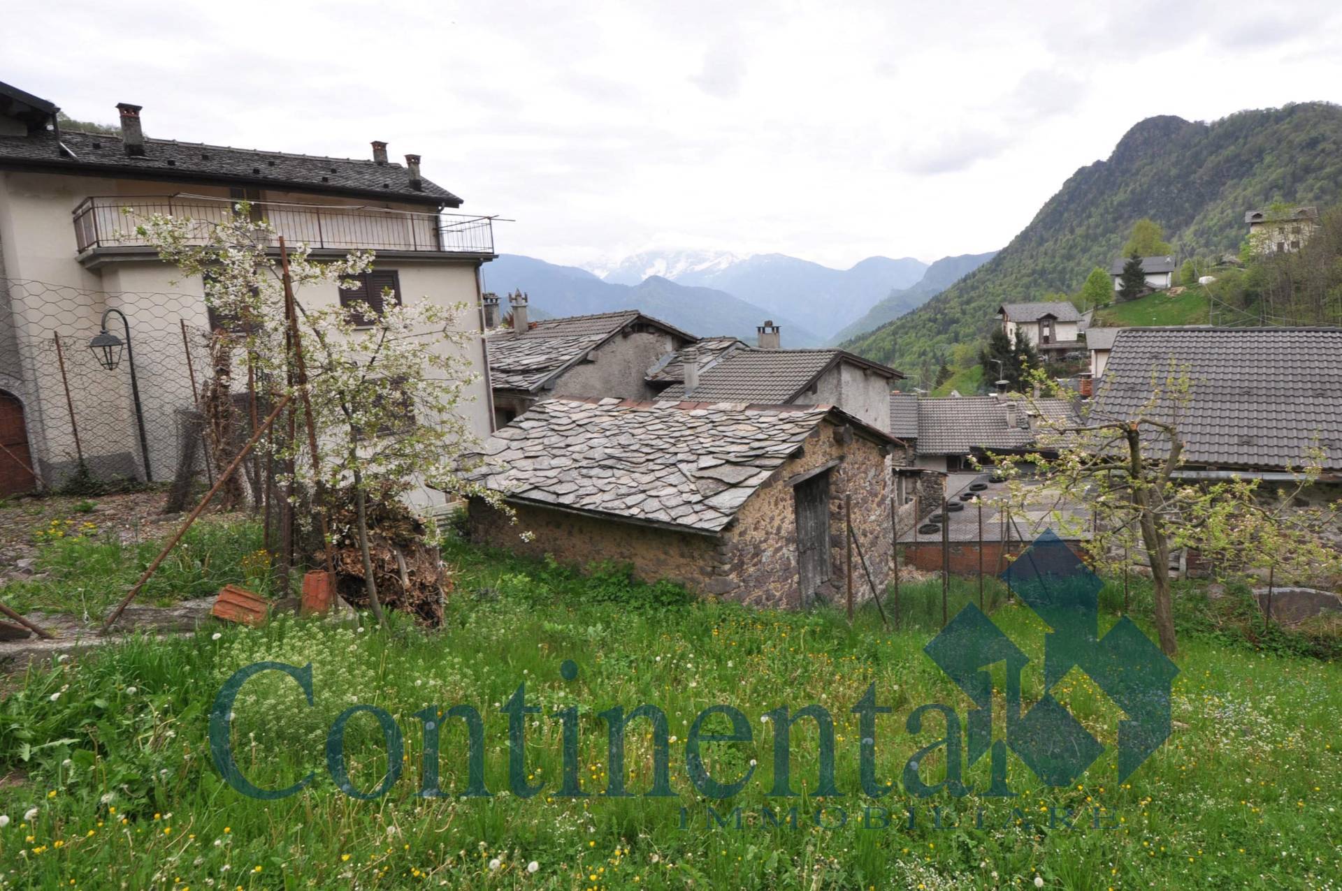 Rustico Baita in vendita a Cusio