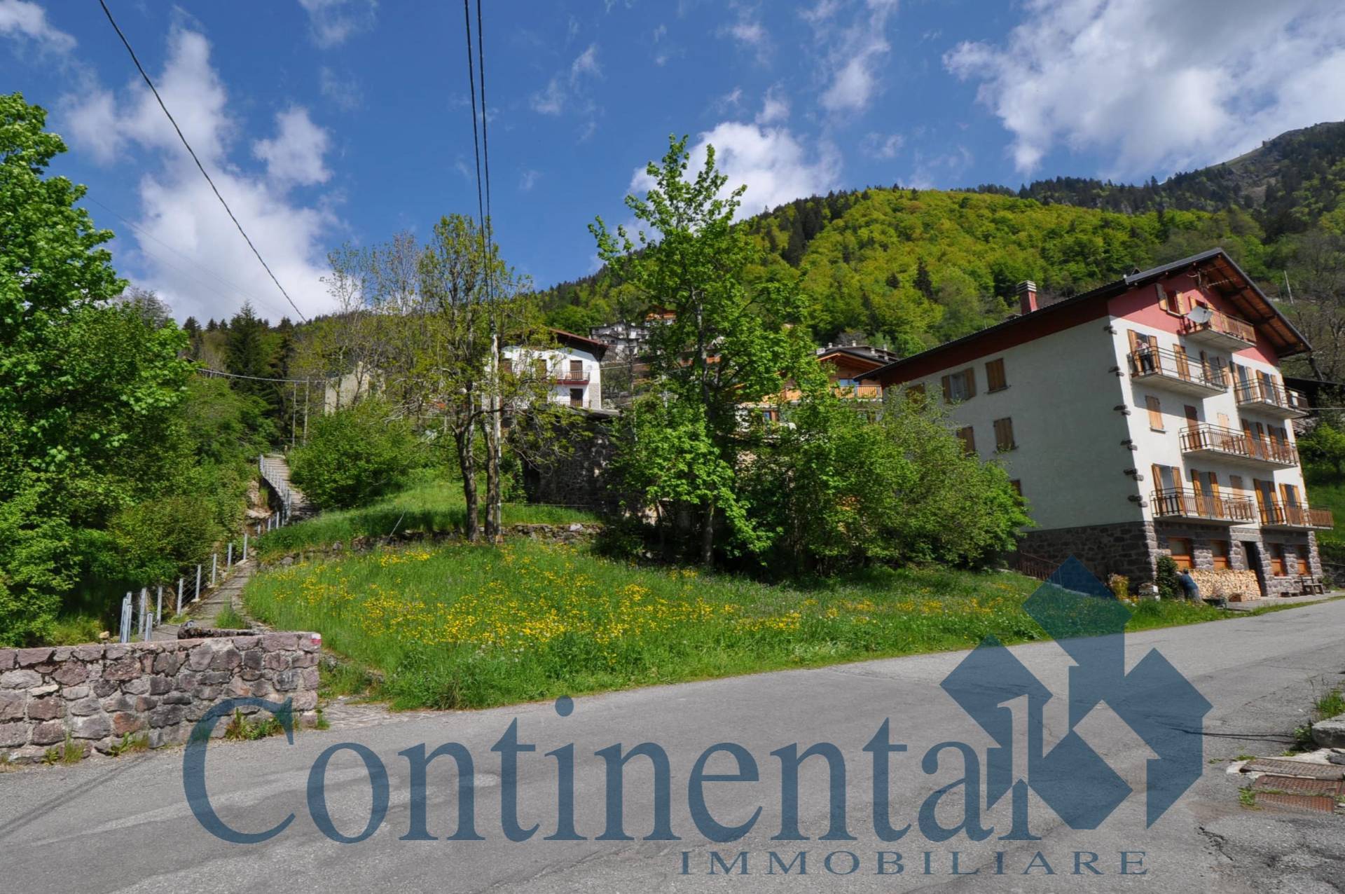 Rustico Baita in vendita a Cusio