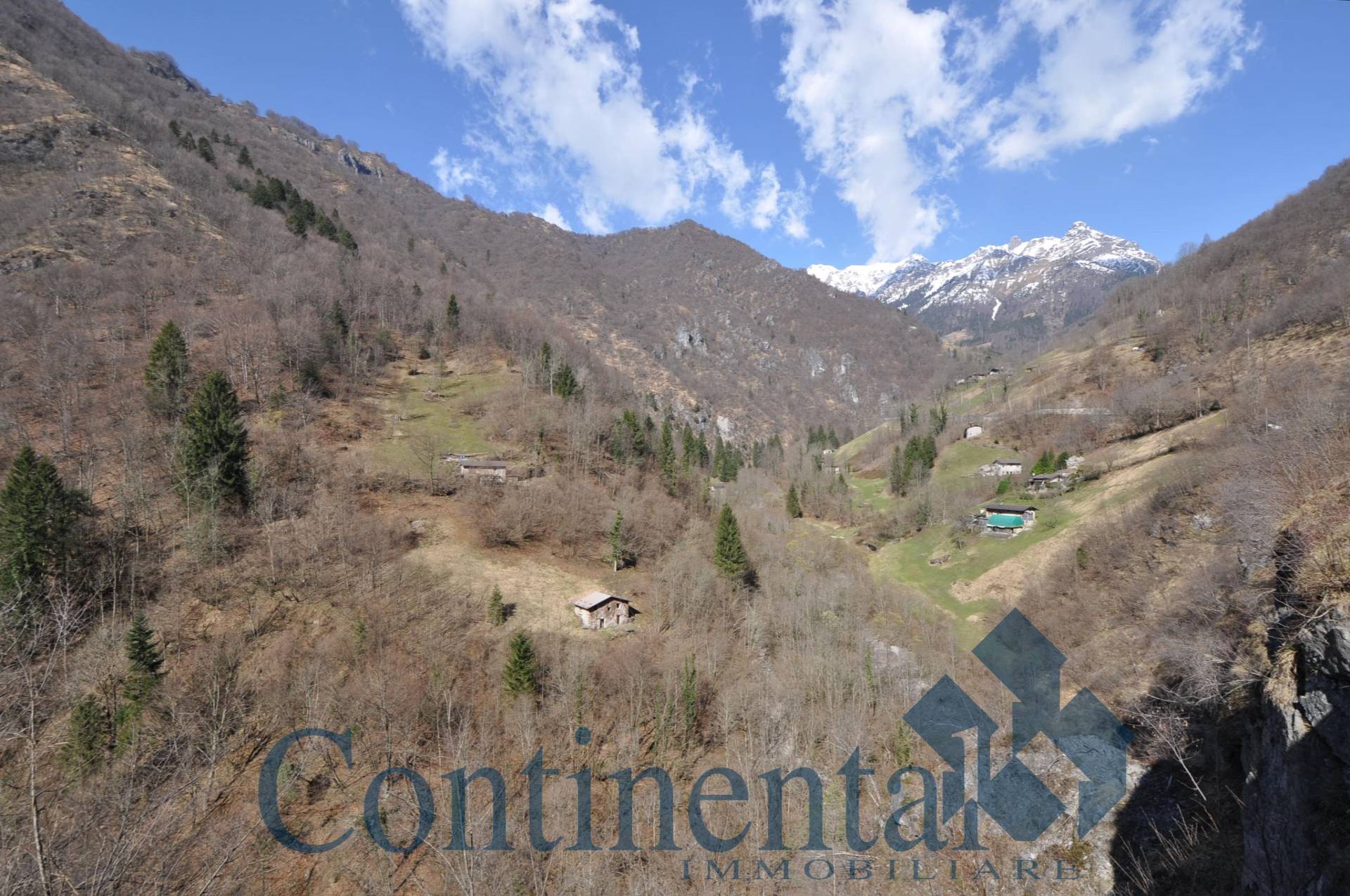 Rustico Baita in vendita a Ornica